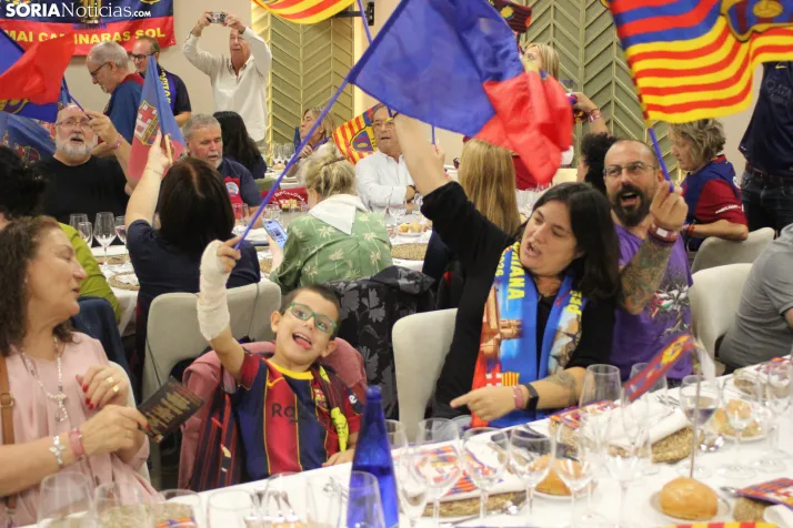 Fotos: M&aacute;s de 250 barcelonistas celebran el 35 aniversario de la pe&ntilde;a blaugrana en Soria