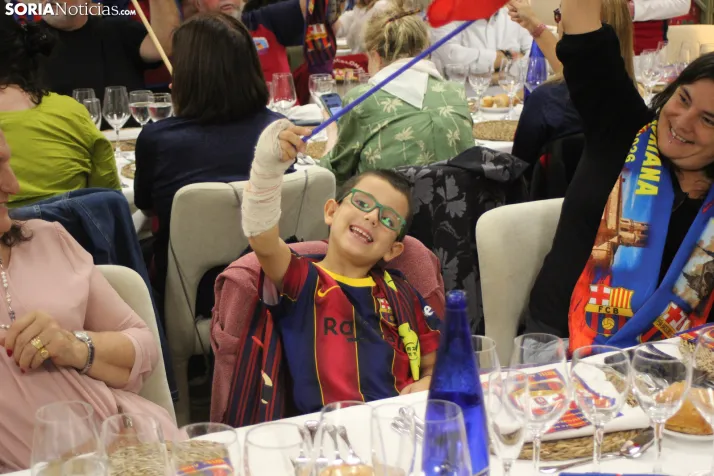 Fotos: M&aacute;s de 250 barcelonistas celebran el 35 aniversario de la pe&ntilde;a blaugrana en Soria
