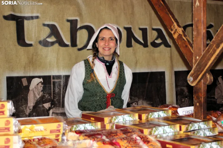 Artesan&iacute;a, dulces y &uacute;ltimos preparativos en una fr&iacute;a y medieval ma&ntilde;ana en Soria