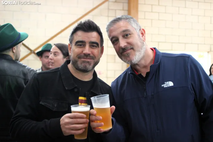 Galer&iacute;a | Ni el cielo gris consigue aguar la fiesta de la Oktoberfest en Golmayo