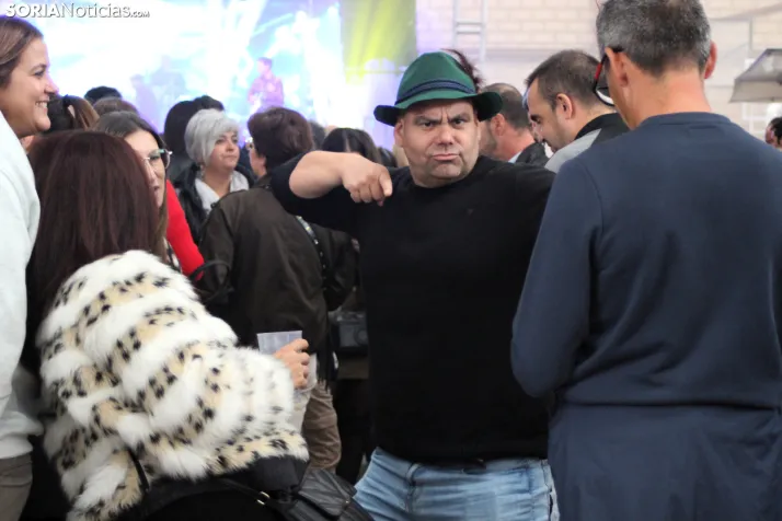 Galer&iacute;a | Ni el cielo gris consigue aguar la fiesta de la Oktoberfest en Golmayo