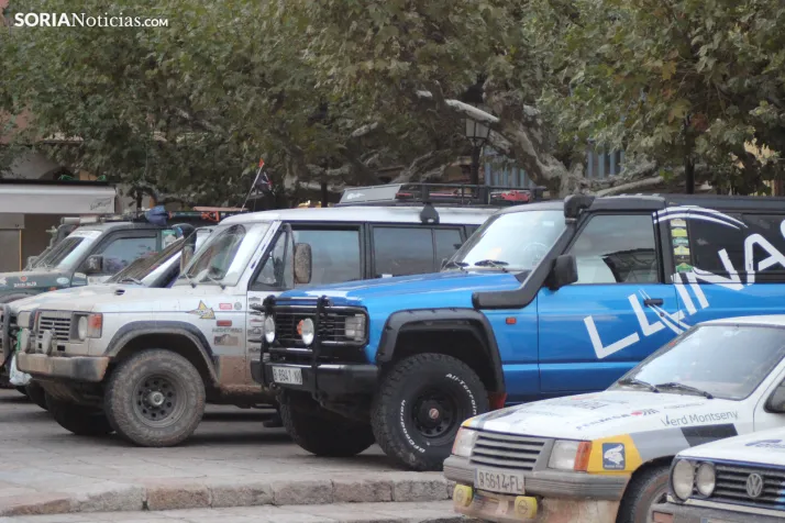 GALER&Iacute;A | El Spain Classic Raid desembarca en la plaza Mayor de Soria