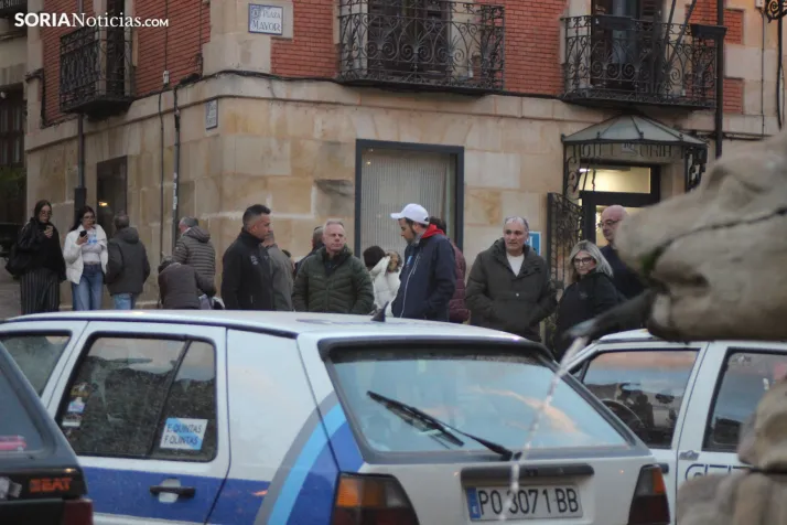 GALER&Iacute;A | El Spain Classic Raid desembarca en la plaza Mayor de Soria