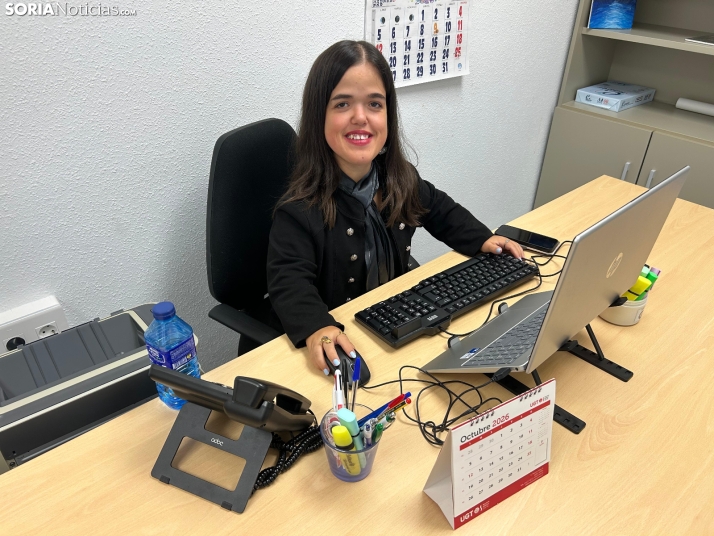 Nagore Ramil, el salvavidas tecnológico de los mayores sorianos