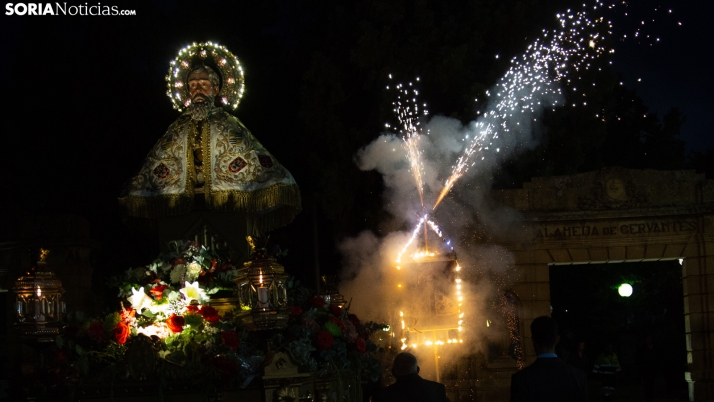 En imágenes: La procesión de San Saturio y la traca ponen el broche de oro al día del patrón 