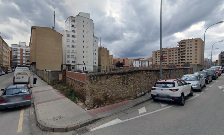 La Junta solicita suelo para 60 viviendas en la calle Ávila