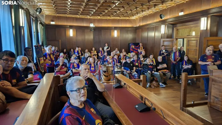 Fotos: M&aacute;s de 250 barcelonistas celebran el 35 aniversario de la pe&ntilde;a blaugrana en Soria