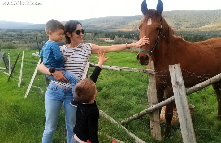 Sara Moreno, de trabajar en un hospital de Madrid a los montes de Soria: Esto sí es vida