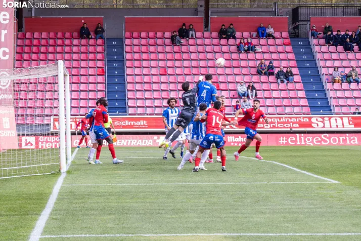 CD. Numancia vs. CF. Talavera de la Reina./ Viksar Fotografía