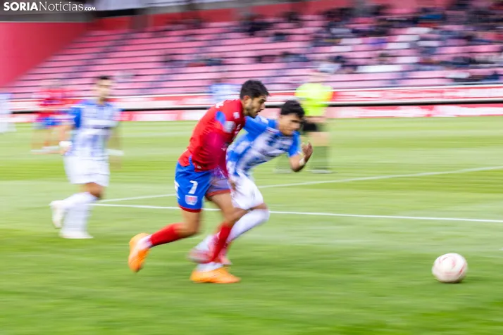 CD. Numancia vs. CF. Talavera de la Reina./ Viksar Fotografía