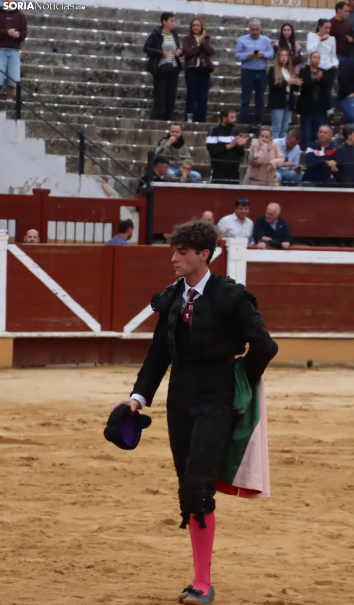 En im&aacute;genes: Jaime de Pedro se lleva el Memorial Redondo en un gran mano a mano ante David Espej&oacute