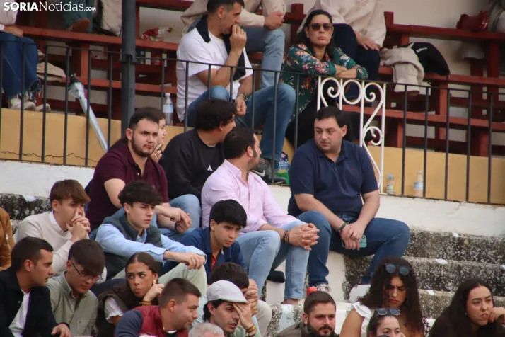 En im&aacute;genes: Jaime de Pedro se lleva el Memorial Redondo en un gran mano a mano ante David Espej&oacute