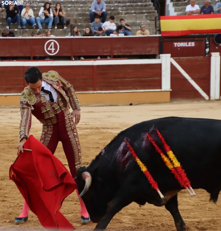 En im&aacute;genes: Jaime de Pedro se lleva el Memorial Redondo en un gran mano a mano ante David Espej&oacute