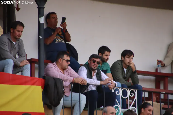 En im&aacute;genes: Jaime de Pedro se lleva el Memorial Redondo en un gran mano a mano ante David Espej&oacute