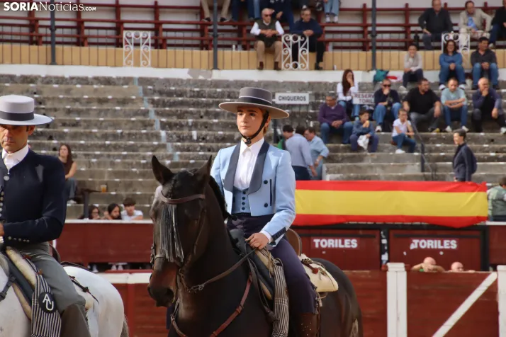 En im&aacute;genes: Jaime de Pedro se lleva el Memorial Redondo en un gran mano a mano ante David Espej&oacute