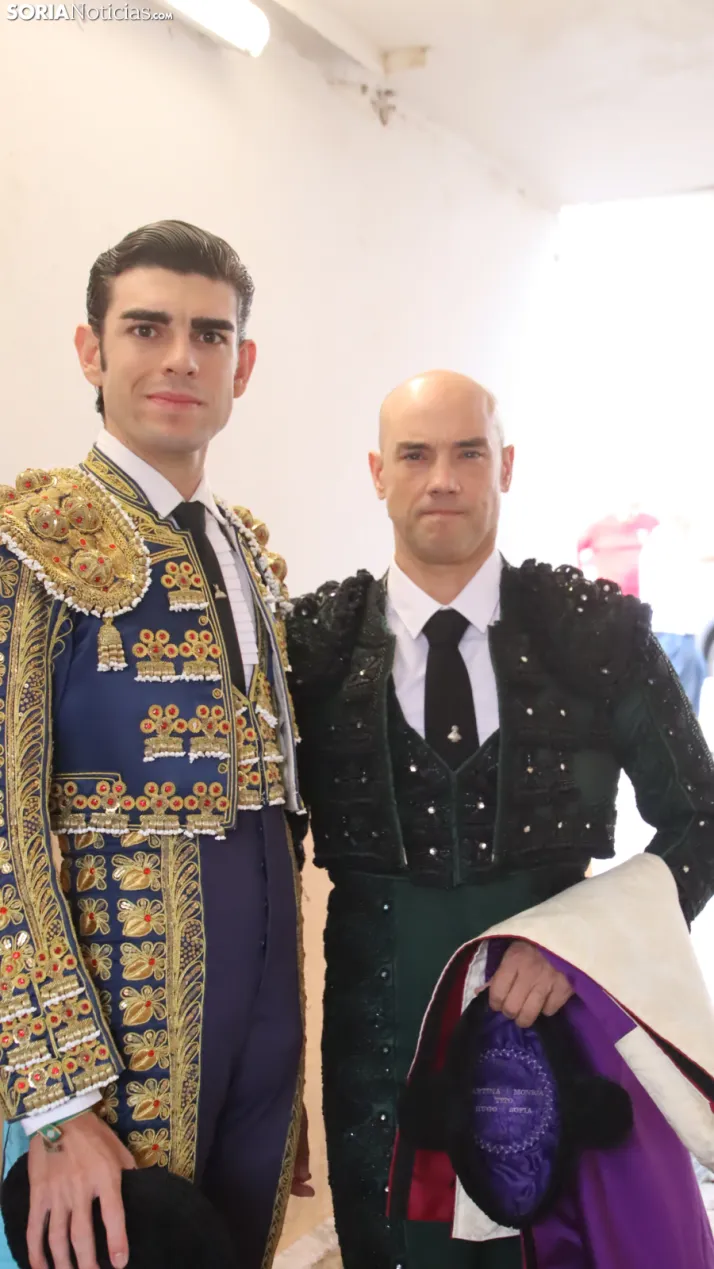 En im&aacute;genes: Jaime de Pedro se lleva el Memorial Redondo en un gran mano a mano ante David Espej&oacute