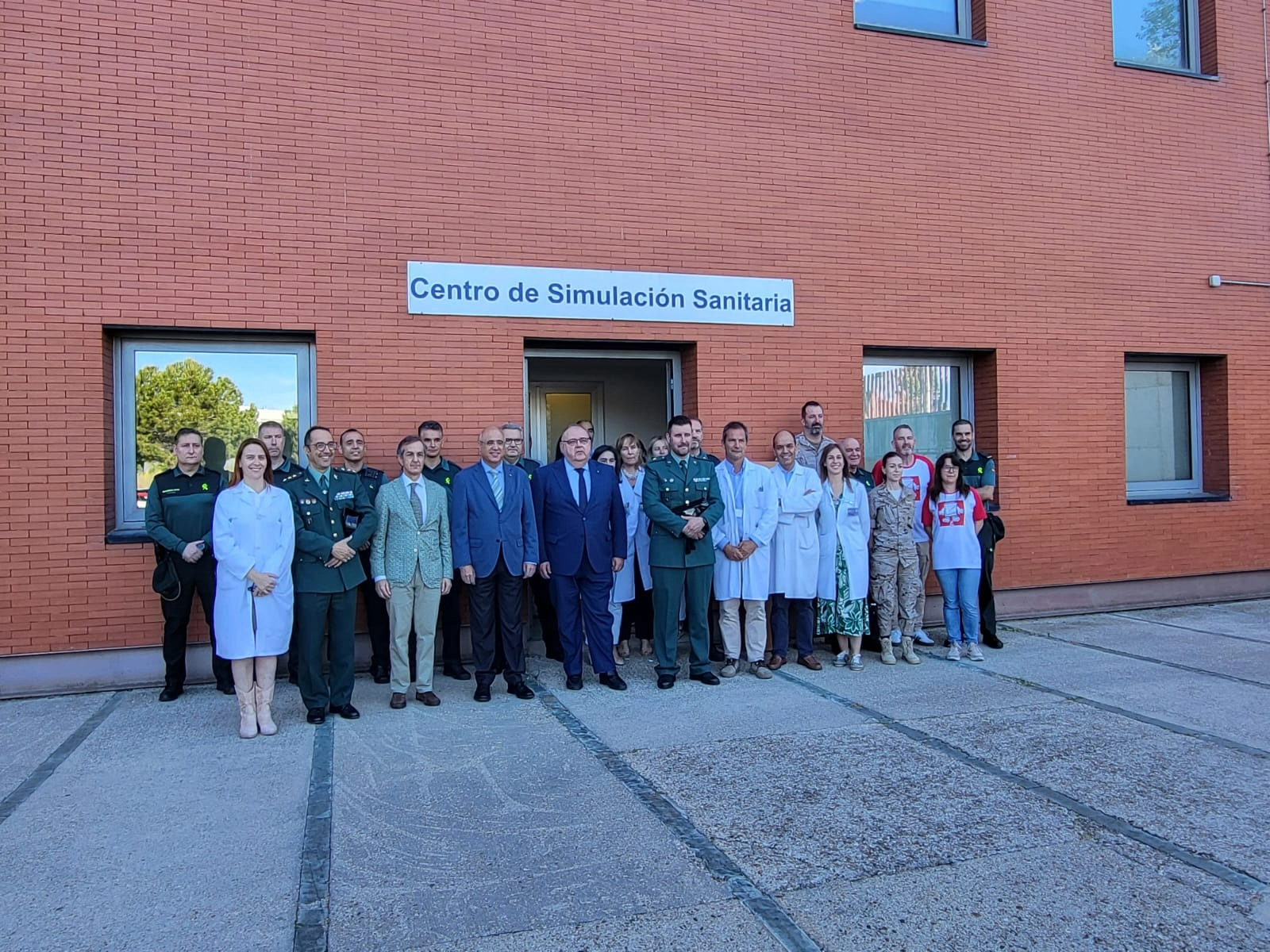 Guardia Civil y Ejército del Aire realizan en Sacyl un curso de monitores para uso del desfibrilador semiautomático