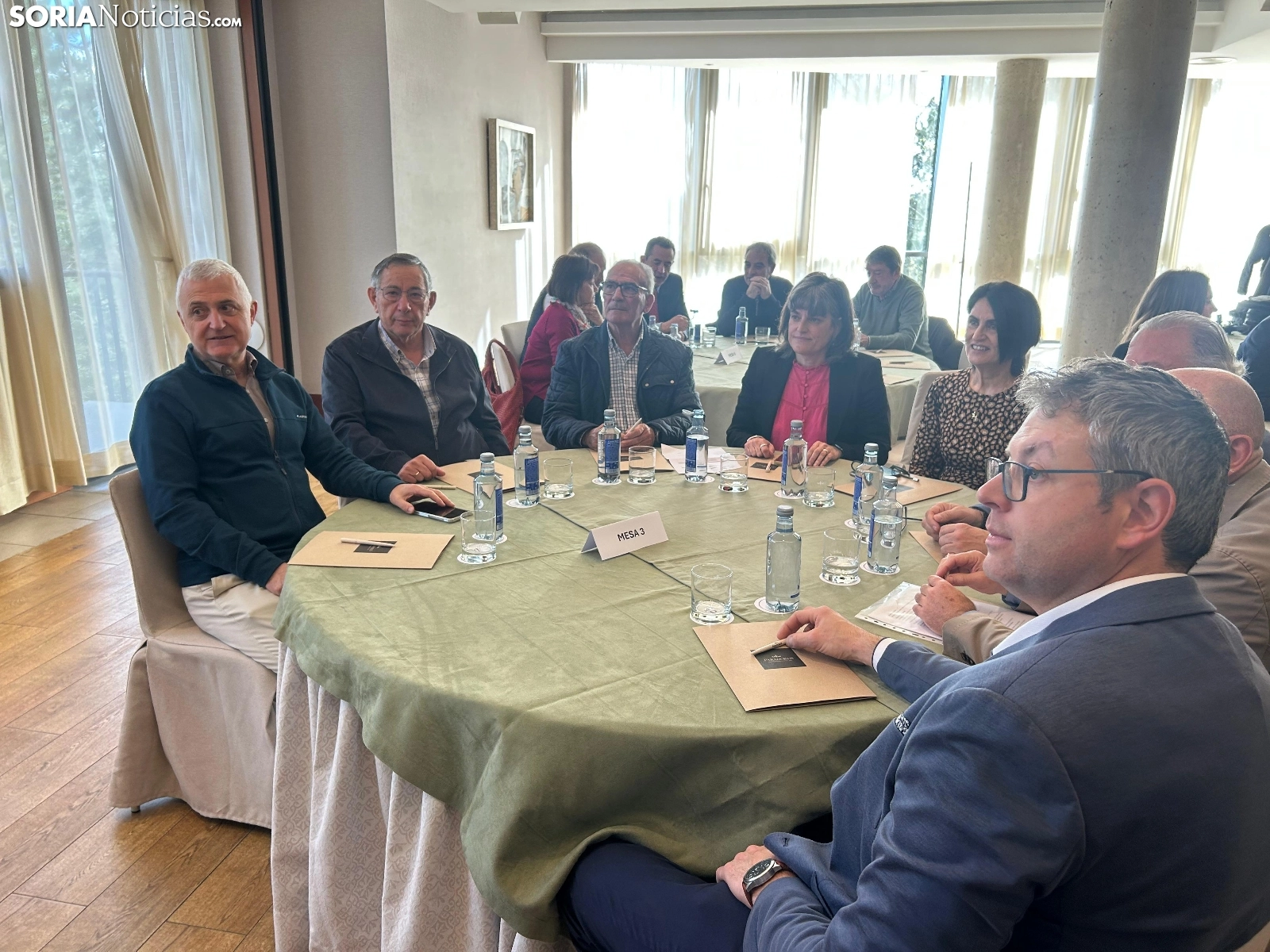 Foto 2 - Caja Rural premia a los emprendedores del medio rural: &ldquo;Sois la mejor respuesta ante la despoblaci&oacute;n&rdquo;