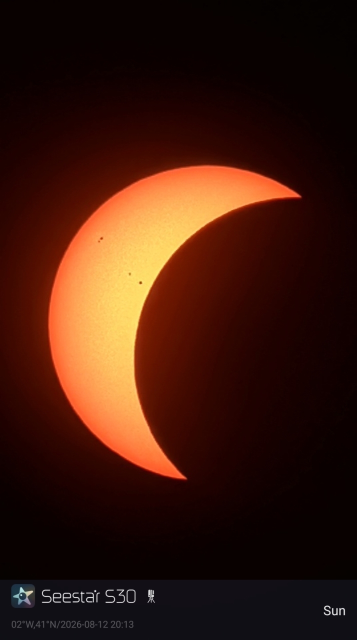 Concurso fotogr&aacute;fico: Decenas de lectores comparten su eclipse con Soria Noticias | Imagen 32