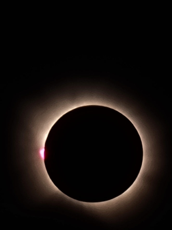 Concurso fotogr&aacute;fico: Decenas de lectores comparten su eclipse con Soria Noticias | Imagen 48