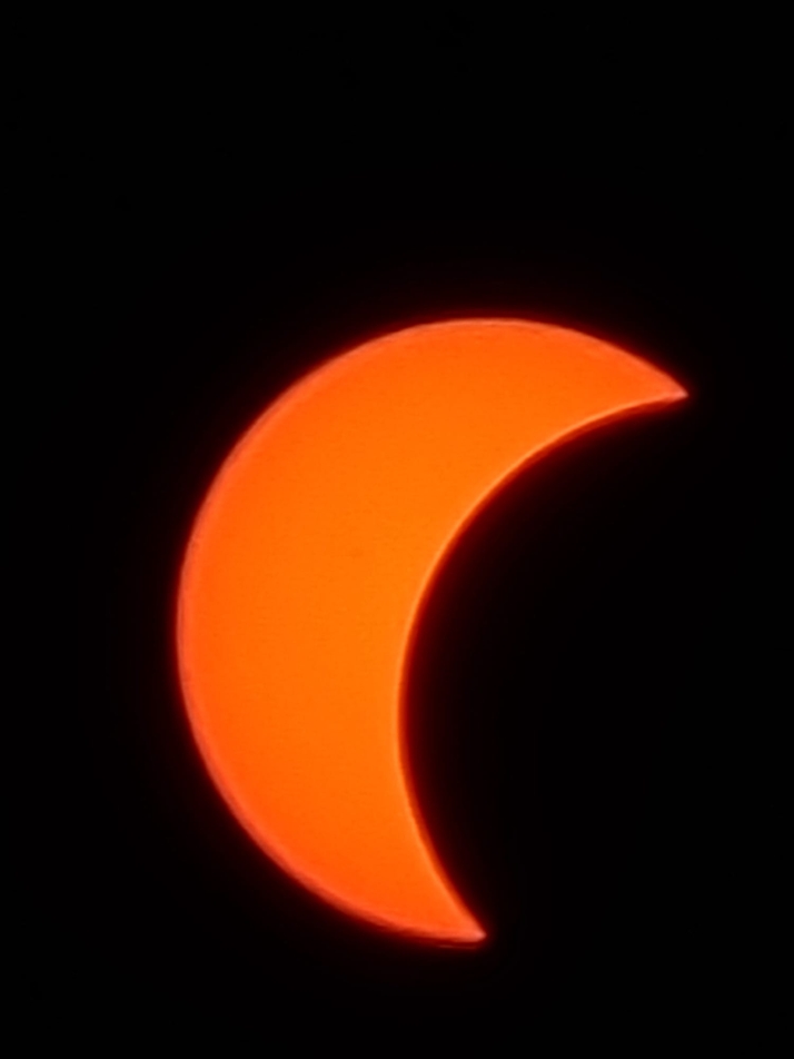 Concurso fotogr&aacute;fico: Decenas de lectores comparten su eclipse con Soria Noticias | Imagen 49