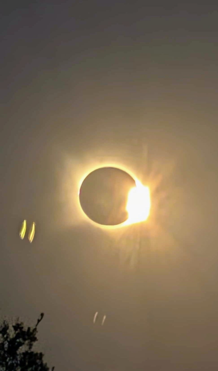 Concurso fotogr&aacute;fico: Decenas de lectores comparten su eclipse con Soria Noticias | Imagen 56