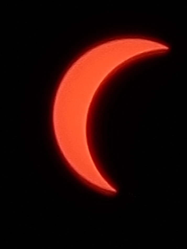Concurso fotogr&aacute;fico: Decenas de lectores comparten su eclipse con Soria Noticias | Imagen 7