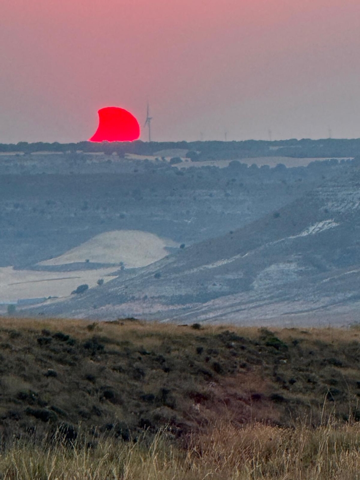 Concurso fotogr&aacute;fico: Decenas de lectores comparten su eclipse con Soria Noticias | Imagen 96