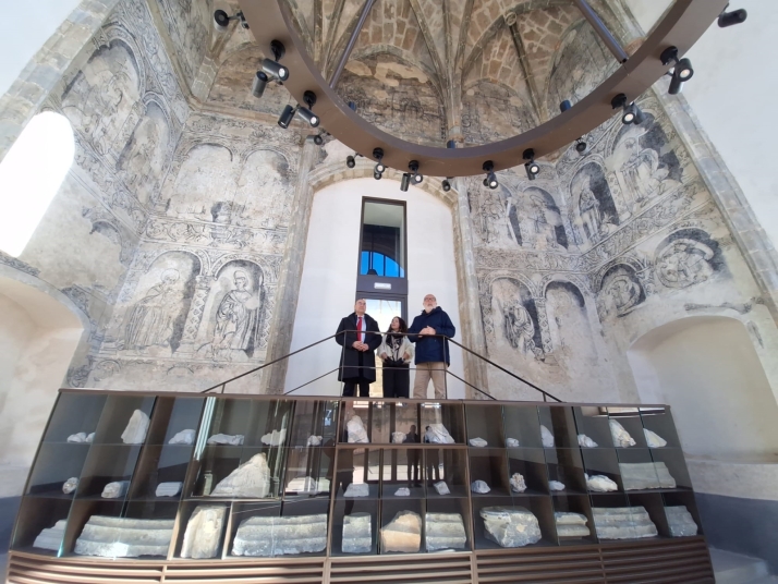 El subdelegado da el visto bueno al nuevo centro de investigaci&oacute;n documental de &Aacute;greda | Imagen 1