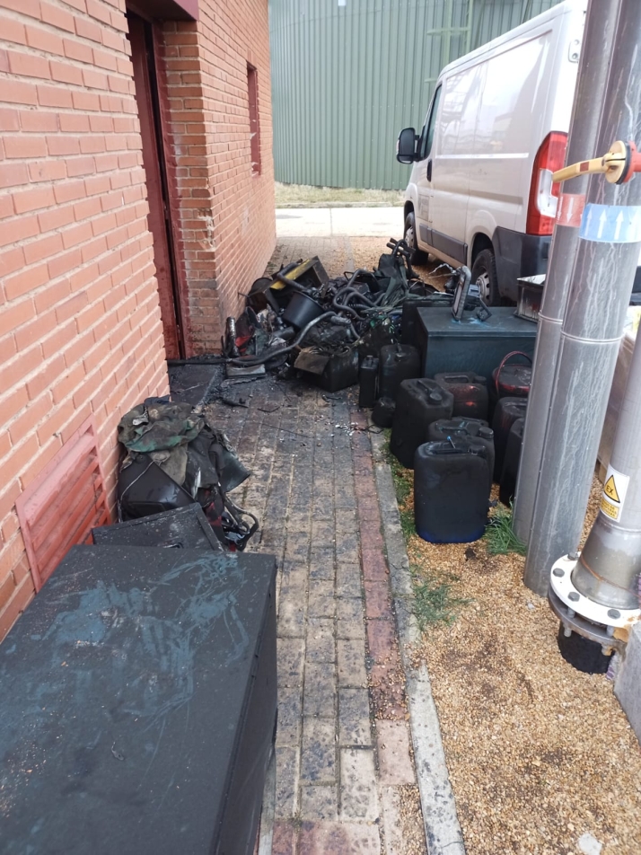 Sofocado un fuego en la planta de biog&aacute;s de Almaz&aacute;n | Imagen 3