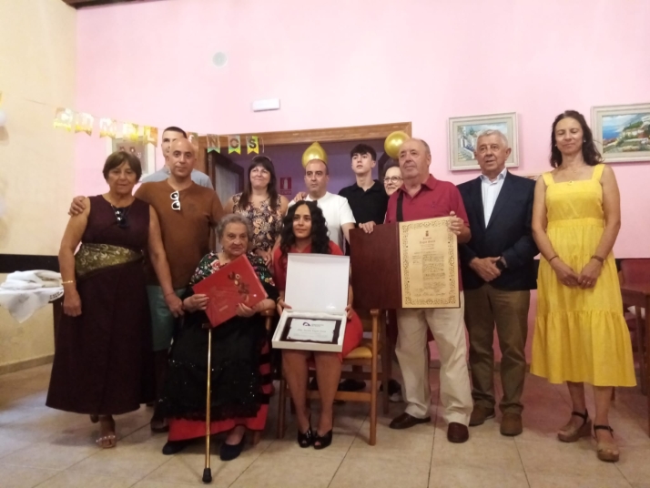 Homenaje en Vinuesa a Jacinta Yag&uuml;e por sus cien a&ntilde;os de vida | Imagen 1