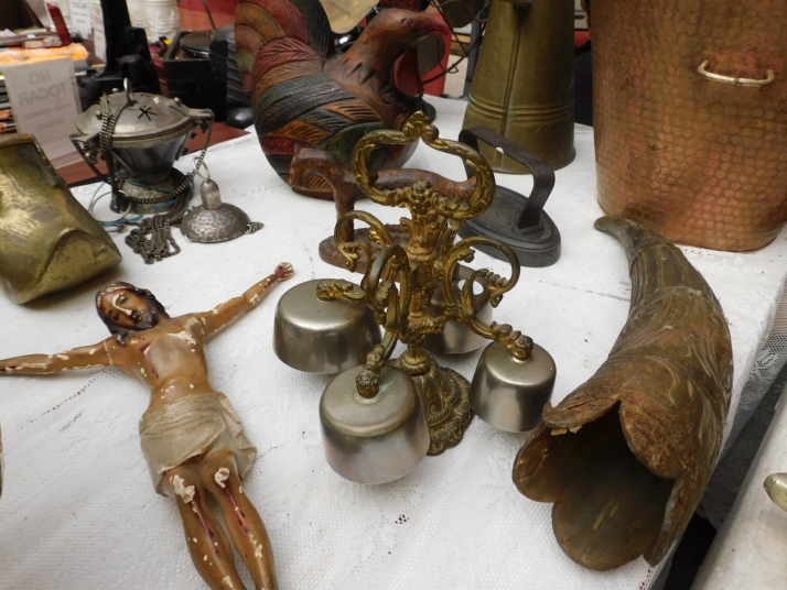 11 piezas &uacute;nicas que puedes encontrar en el mercado de antig&uuml;edades de El Burgo y que no te imaginas | Imagen 4