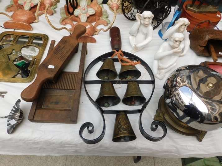 11 piezas &uacute;nicas que puedes encontrar en el mercado de antig&uuml;edades de El Burgo y que no te imaginas | Imagen 5