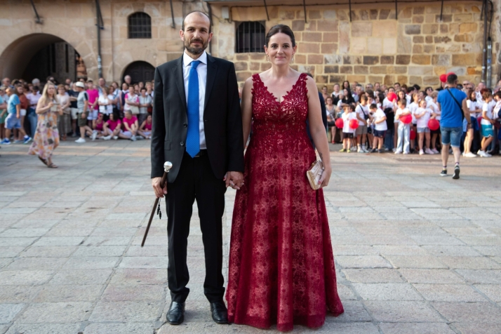 &iquest;Qu&eacute; han vestido los jurados en el mi&eacute;rcoles 'El Preg&oacute;n'? Te lo contamos | Imagen 6