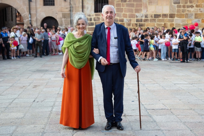 &iquest;Qu&eacute; han vestido los jurados en el mi&eacute;rcoles 'El Preg&oacute;n'? Te lo contamos | Imagen 12
