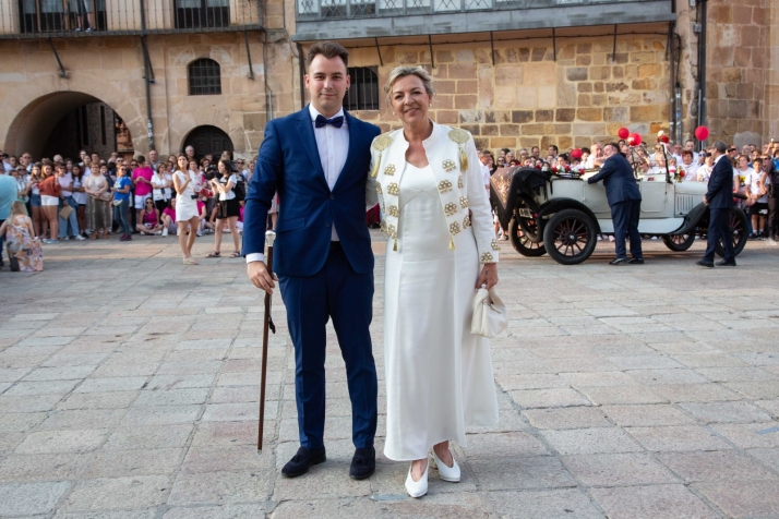 &iquest;Qu&eacute; han vestido los jurados en el mi&eacute;rcoles 'El Preg&oacute;n'? Te lo contamos | Imagen 4