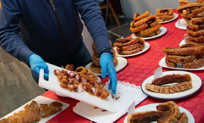 "&iquest;Un buen torrezno? En media hora" | Imagen 1