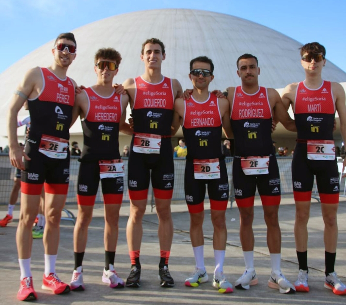 El &uacute;nico club con cuatro podios: as&iacute; brilla el Triatl&oacute;n Soriano en Avil&eacute;s | Imagen 1