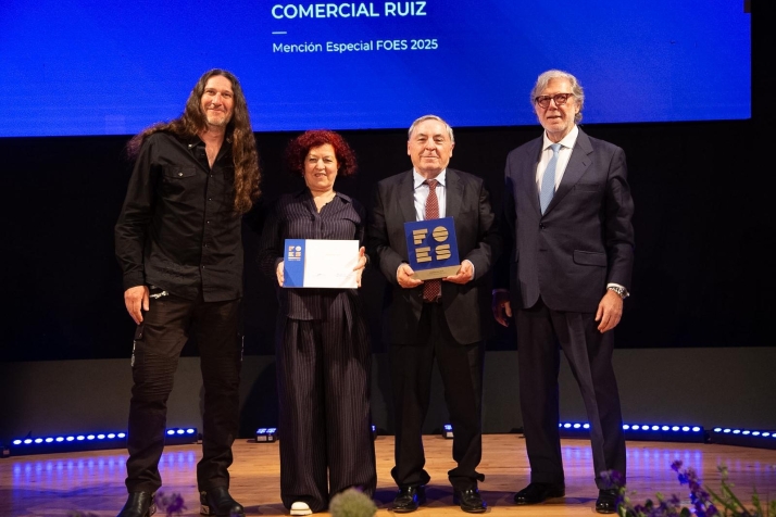 Gala FOES | Santiago Aparicio alza la voz por la industria: "Jugamos con desventaja" | Imagen 6