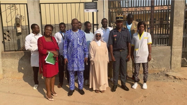 La Fundaci&oacute;n Navalpotro mejora el suministro de agua y el servicio sanitario en Camer&uacute;n | Imagen 1