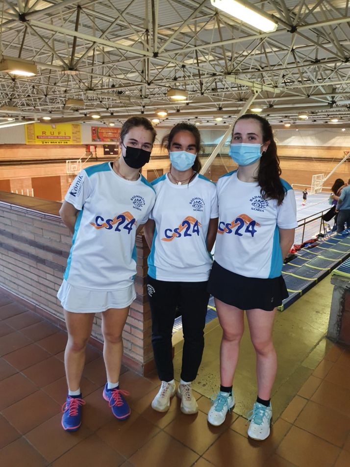 El b&aacute;dminton, regresa de vac&iacute;o de Asturias | Imagen 1