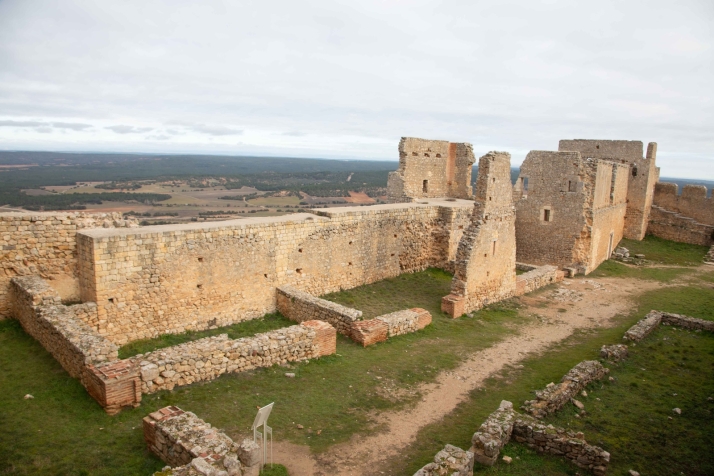 Gu&iacute;a de la Fortaleza Califal de Gormaz: Testigo de mil batallas | Imagen 5