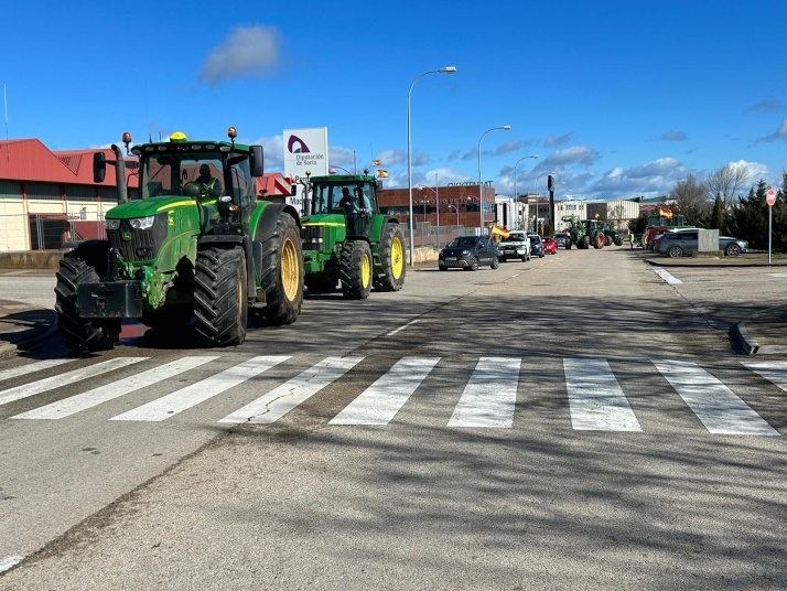 12F: As&iacute; te hemos contado la tractorada y manifestaci&oacute;n de chalecos amarillos esta ma&ntilde;ana en Soria | Imagen 5