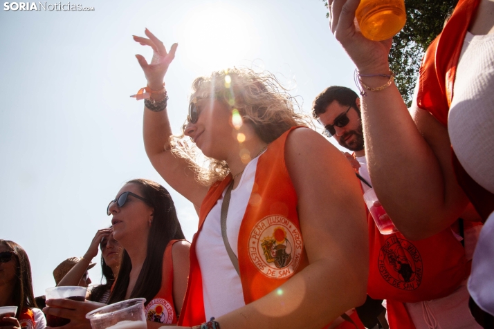 Revive el Jueves &lsquo;La Saca&rsquo;: Incre&iacute;bles v&iacute;deos de la salida desde varios &aacute;ngulos, sanjuanea con Patri o el minuto a minuto | Imagen 6