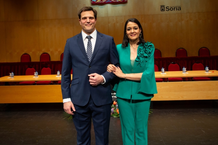 EN FOTOS | Los jurados 2024 acuden a 'El Nombramiento' rebosantes de alegr&iacute;a y arropados por sus cuadrillas | Imagen 3