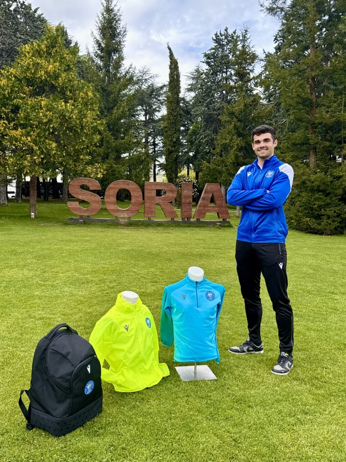 El CD Calasanz de Soria &lsquo;ficha&rsquo; a Macron para las indumentaria deportiva | Imagen 1