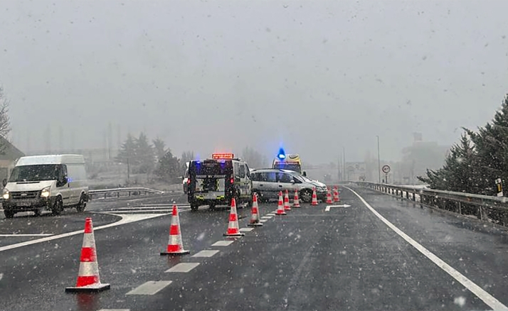 En diez minutos, dos siniestros con heridos esta ma&ntilde;ana de domingo | Imagen 1