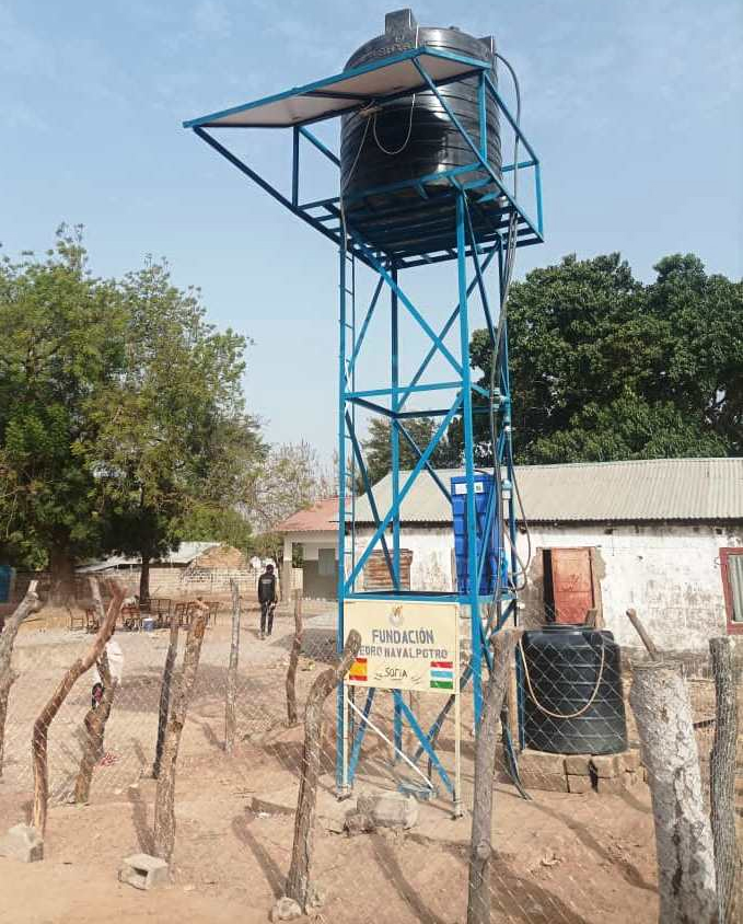 La Fundaci&oacute;n Pedro Navalpotro financia un pozo para una escuela en Gambia | Imagen 1