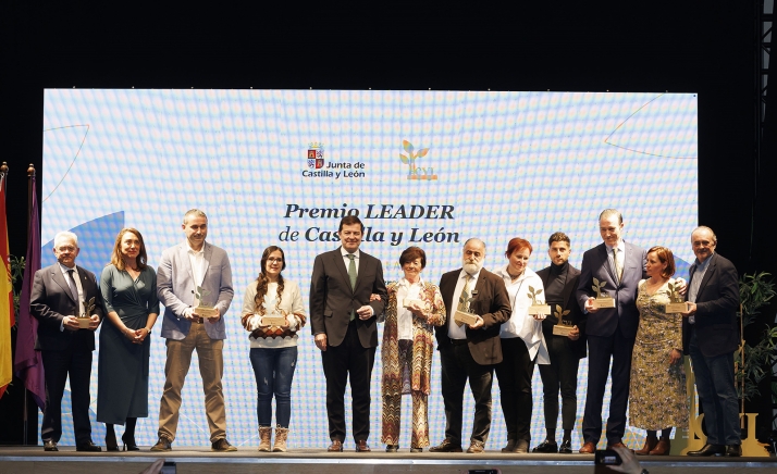 Rioseco de Soria recoge el premio 'Pueblos Vivos LEADER' de Castilla y Le&oacute;n | Imagen 1