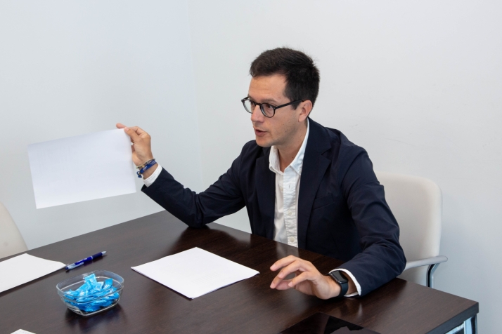 Entrevista SN 23J | Tom&aacute;s Cabez&oacute;n: "El bipartidismo, con sus imperfecciones, era m&aacute;s &aacute;gil y nos daba menos dolores de cabeza a los espa&ntilde;oles" | Imagen 4